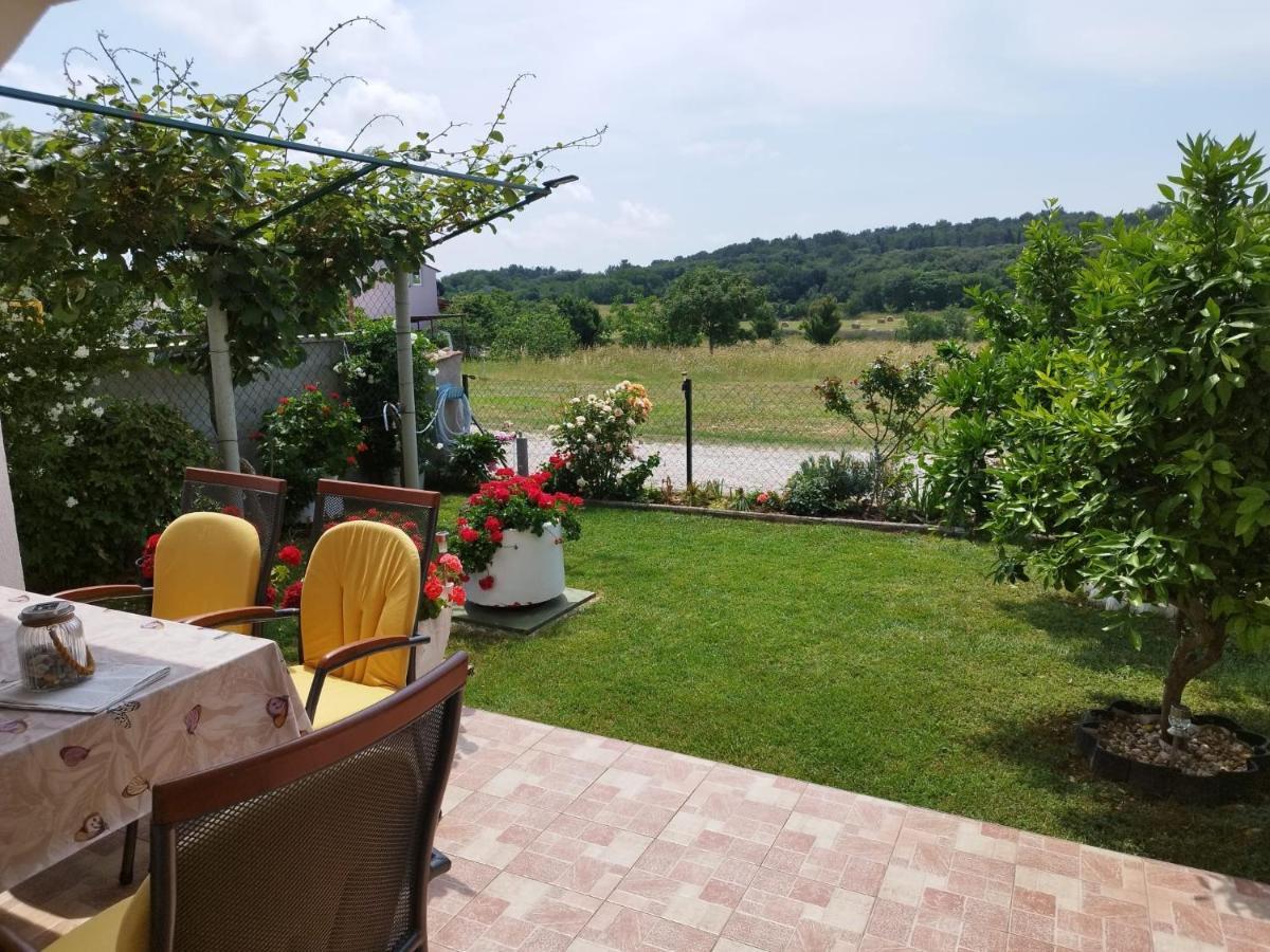 Marijan Apartment Пула Екстериор снимка
